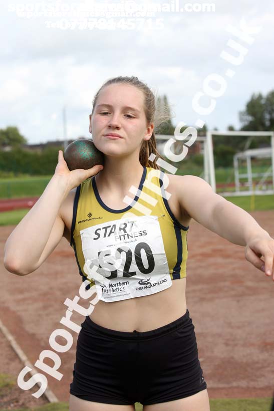 Womens under-17s shot putt, Northern Under-17s/U-15s and U13s Champs, Leigh Sports Village, Leigh. Photo: David T. Hewitson/Sports for All Pics